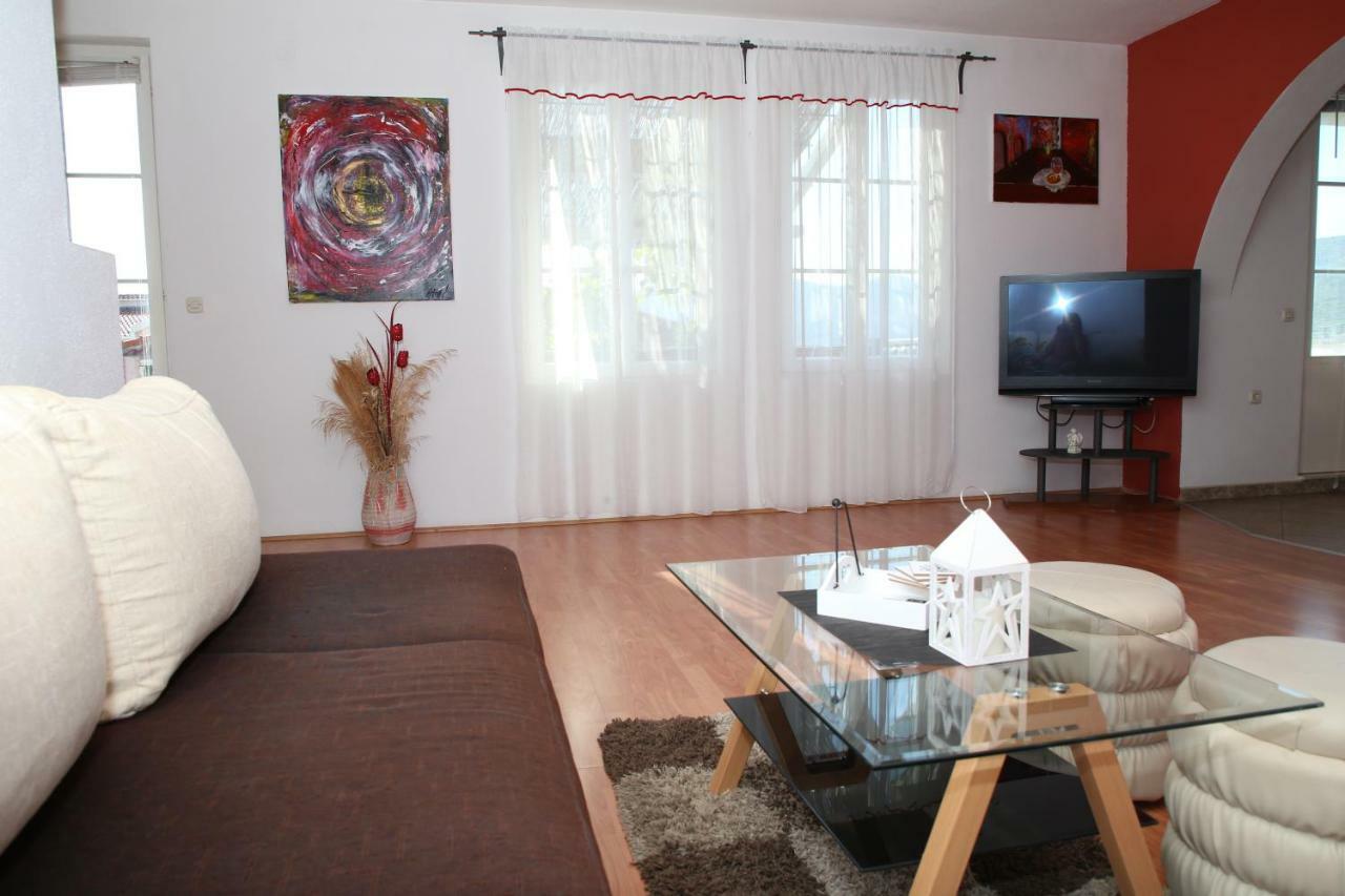 Apartment Poseidon Trogir Exteriör bild