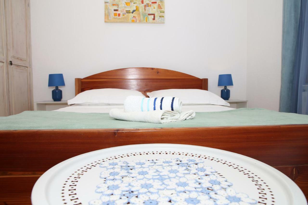 Apartment Poseidon Trogir Exteriör bild